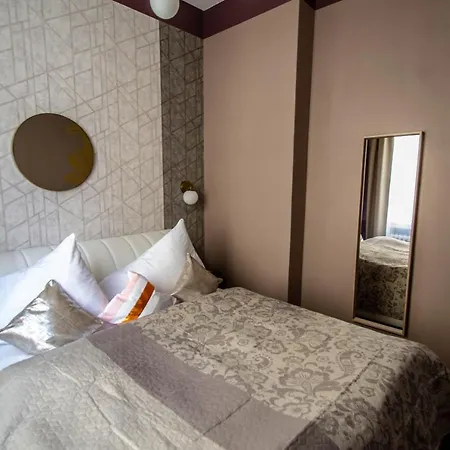 Colorful Day In Design Appartamento Praga